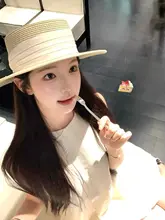 優雅なデザインの編み草帽子【大きなつば・夏用・日差し対策】