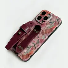 スマホケース 植物タンニンなめし本革 スタッド 花柄 リストストラップ付き 精密ホール ソフトケース ヴィンテージレッド iPhone 15 Pro Max 14 13 対応 インスタ映え おしゃれ