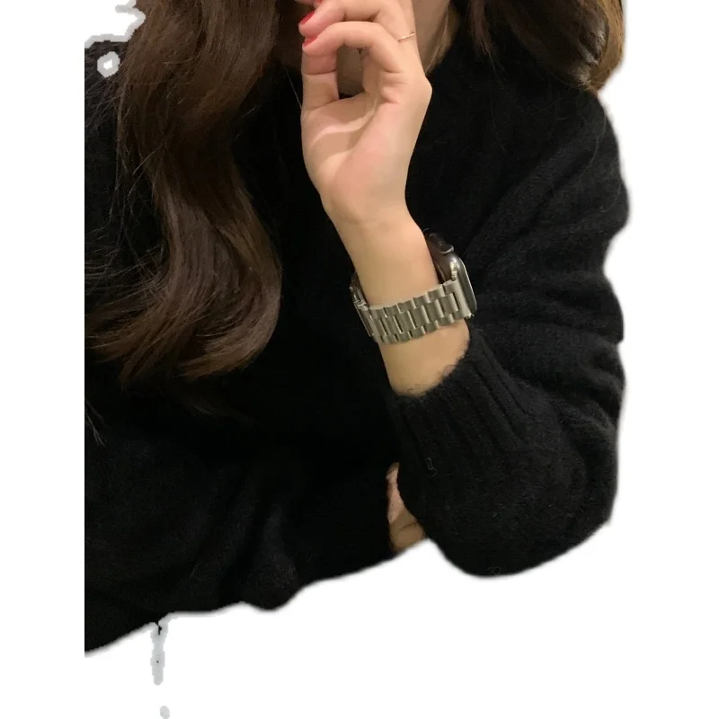 20代の女性が仕事で着用したい、シンプルで実用的なビジネス時計は？