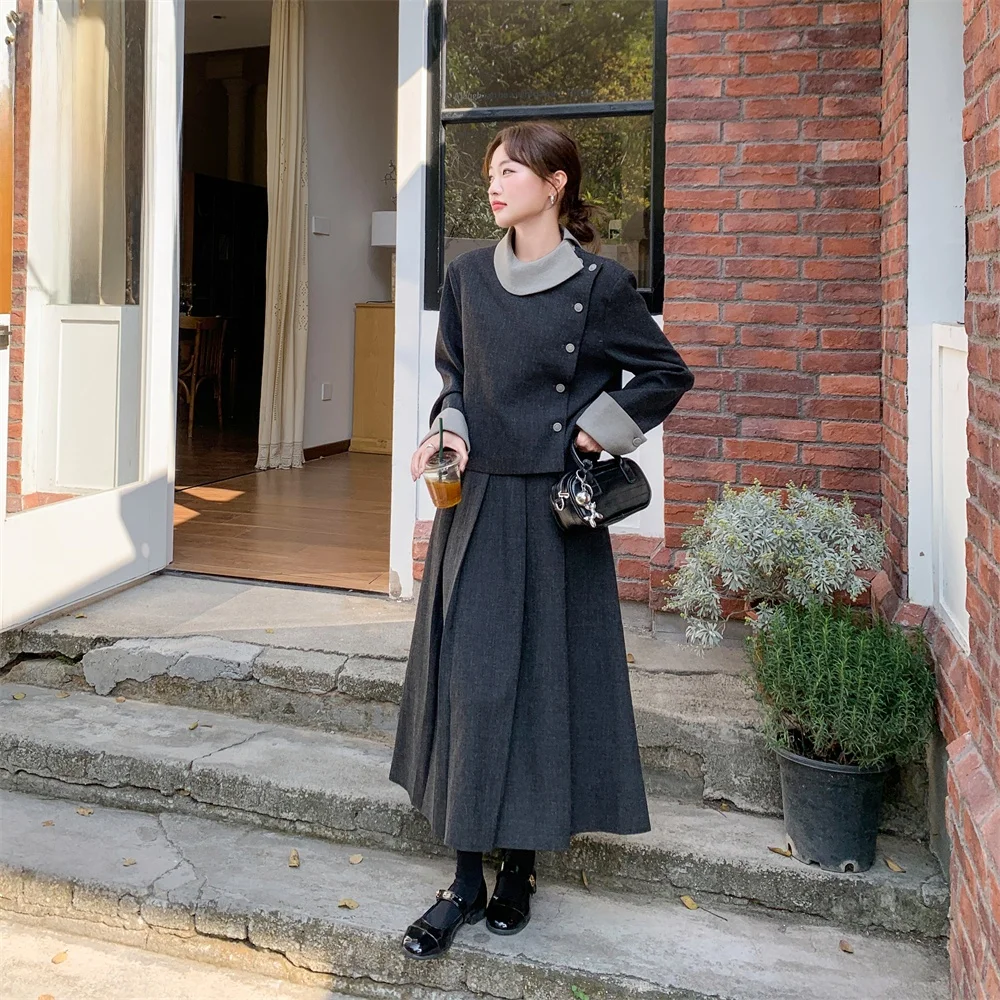 50代女性が体型カバーを気にするスーツ、どう選ぶ？