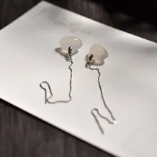 925銀製 耳線【白玉髓・立体餃子デザイン・シンプル・小型】