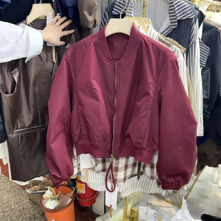 韓国風 ラフなデザインのショートバイカーパーカ【スタンドカラー・ボリュームスリーブ】