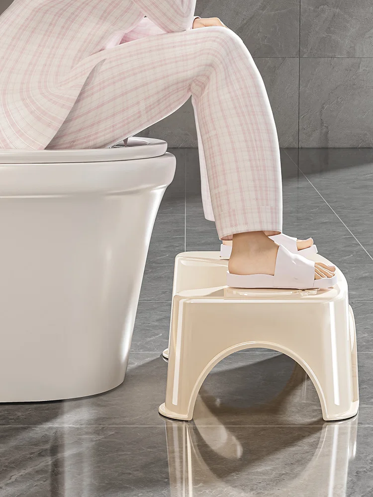 家庭用トイレ用踏み台：厚手・滑り止め・大人子供兼用の実用性と使い方