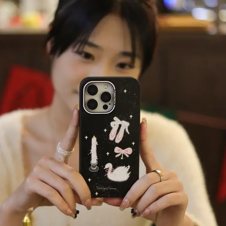 スマホケース レディース バレエシューズデザイン マグネット式 耐衝撃 おしゃれ 個性的 iPhone 18 17 16 Pro Max 対応「FUNNYRICH」