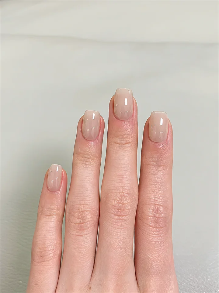 ネイルチップ プレスオンネイル 透け感 ミルキーホワイト シアーヌード シンプル ハンドメイド