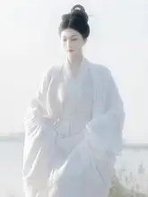 白色大袖の漢服【古風・軽やかなデザイン・小柄向け】