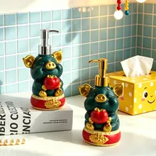 ソープディスペンサー 豚 招き豚 おしゃれ ハンドソープボトル ポンプボトル 詰め替え 家庭用 洗面所 バスルーム ボディソープ 乳液ボトル