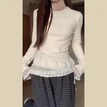 レースフリル付き長袖Tシャツ【白色・細身・秋冬用・重ね着対応】