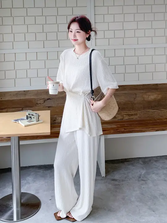 スタイル白のリボン付きトップス【夏用・質感のあるワイドパンツ】（セットアップ対応）