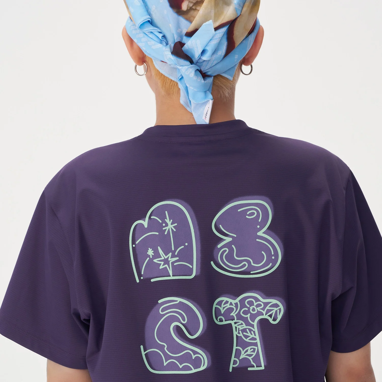 アウトドアの夏を快適に過ごすには、どんなTシャツがおすすめ？