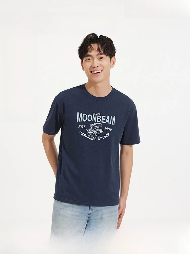 40代の男性に贈るTシャツは、無地かプリントか？海洋モチーフが選ばれる理由とは