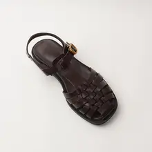 真皮製 イギリス風レトロデザイン 厚底ローマ風サンダル【平底・編み込みデザイン】