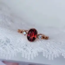 925銀メッキのガーネット風リ ring【女性用・スタイリッシュ・シンプル・カジュアル】