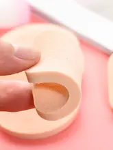 極上の柔らかさの湿乾両用ファンデーションパフ【メイクアップスフレ・化粧用スポンジ】