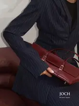 おしゃれなデザイン！レトロなショルダーバッグ【金属バックル・クロスボディ・女性用】