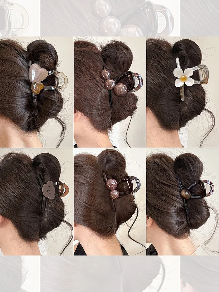 くすみピンクリップとは？ショートヘアアレンジ不器用向けの実用性と使い方を解説