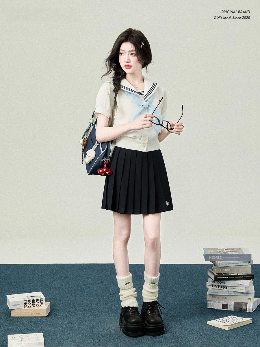 25度の気温で高校生が着る服は？修学旅行にぴったりの白JK制服の選び方