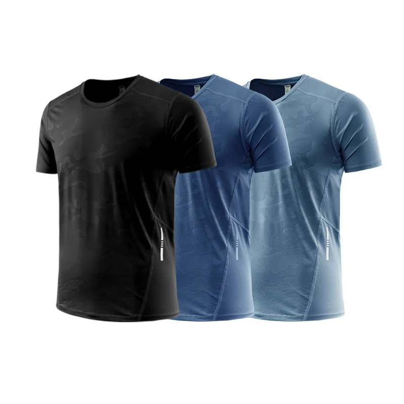 ストリートファッションの基本アイテムとは？アイスシルクTシャツで学ぶスタイルの本質