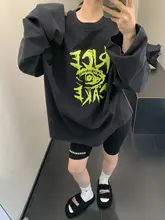 黒の長袖コットンTシャツ【ゆったりフィット・ヴィンテージスタイル・デザイン】