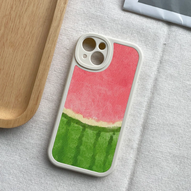 6インチ スマホ と 水色スマホケース で見せる、夏の気分は？