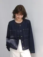 トレンディなバイカラー多ポケットデニムジャケット【ラウンドネック・ゆったりシルエット・ショート丈】