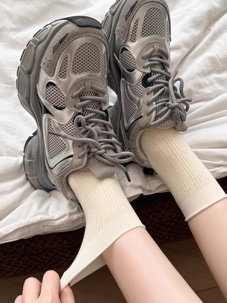 the onitsuka：カジュアルロールエッジのくつ下、四季通用の柔らかさと実用性を徹底解説