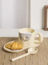 可愛らしいデザインの陶製マグカップ【大容量・コーヒーや朝食用】