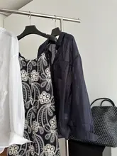 ロマンティックな雰囲気の刺繍キャミソールワンピース【夏用・リゾートスタイル】