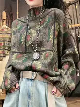 半高ネックデザインの長袖ニットトップス【プリント・ゆったりシルエット・ヴィンテージ風】