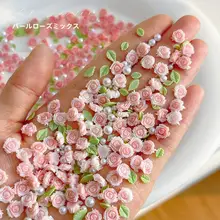 月季とバラのネイルアクセサリー【ピンク・立体花・樹脂・山茶花・緑の葉】