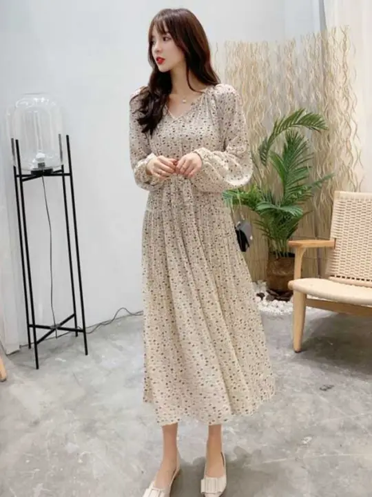 フラワープリントのレディースロングドレス【ウエストシェイプ・シフォン・春秋向け】（セットアップ対応）