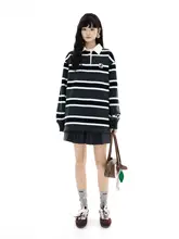 冬季ヴィンテージ風ポロカラーストライプルーズフィット女性用スウェット