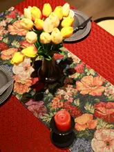 フランス風レトロ赤いテーブルクロス【結婚式・新年・クリスマス用・円形・四角形対応】