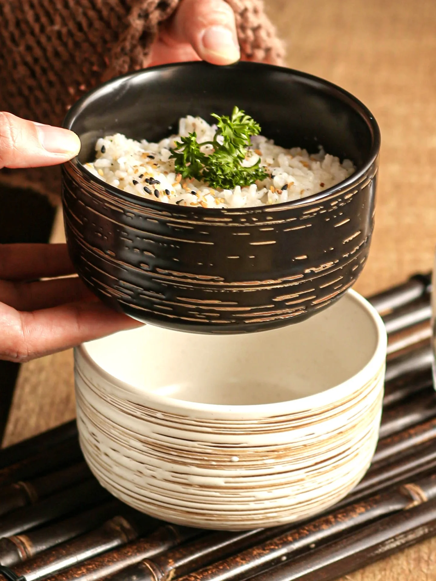 すくいやすい食器を選ぶべき理由は？実は「見た目」が大切だった