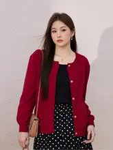 ユニークで魅力的な大きいサイズのニットカーディガン【秋用・女性用・体型カバー】