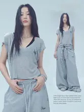 リリックシリーズ Vネック女性用ゆったりジャズスタイル半袖トップス