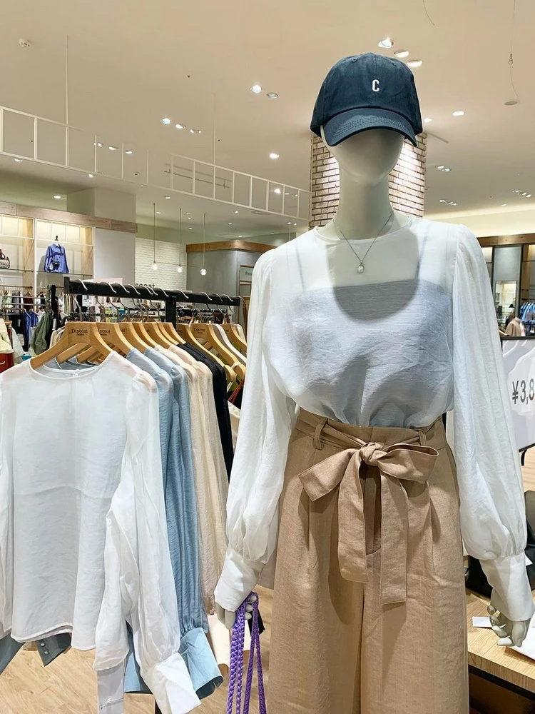 カーゴパンツ コーデ レ  ディース 失敗しない通勤コーデの完全ガイド