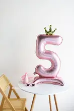 ピンクの王冠付きアルミ風船数字装飾【誕生日用・女の子・シーン設営】