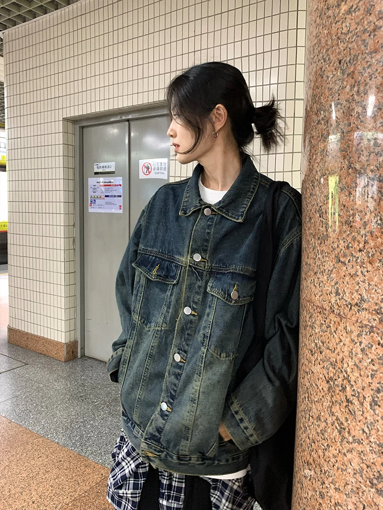 デニム コーデの基本ルールと実践ガイド｜洗い目レトロブルージャケットで自然なスタイルを実現