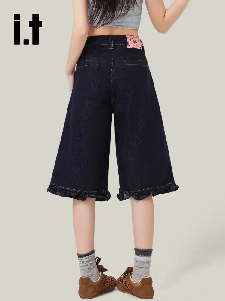 ハーフパンツの着こなしに悩むなら、この1着で解決できる？