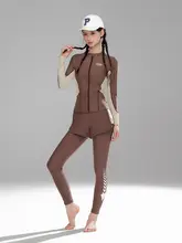 長袖水母デザインの女性用ラッシュガード【紫外線対策・スリム効果・温泉用】（セットアップ対応）