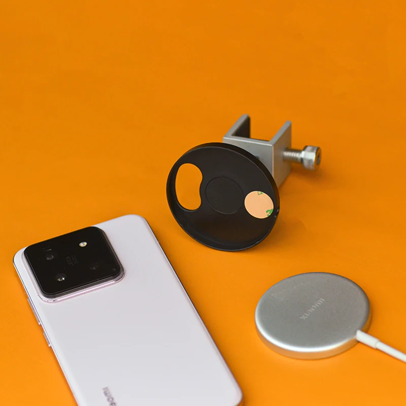 マグネット式ワイヤレス充電器スタンド【デスク用・Apple MagSafe対応】の仕組みと実用性