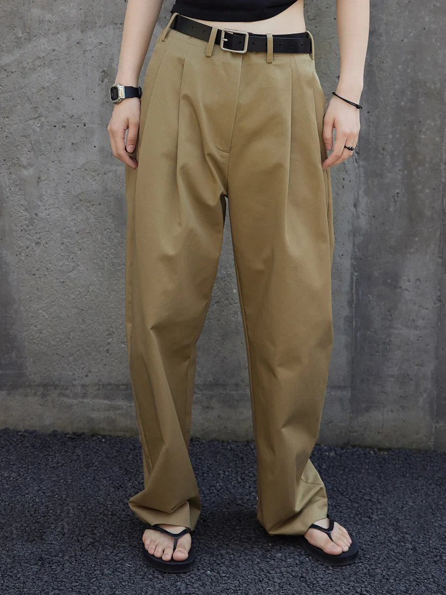 カーゴパンツ コーデ レディース 完全ガイド｜通勤でもプロっぽく見せる実際の使い方