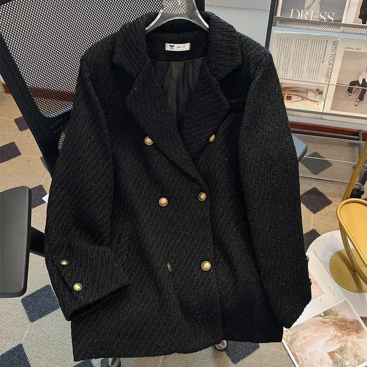 黒の中綿スーツ風ウールコート【秋冬用・ミドル丈・厚手】（セットアップ対応）
