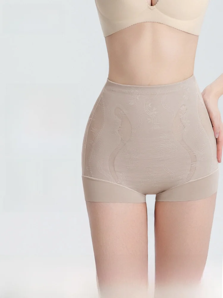 中肉中背の女性が着やすいパンツは？実は「中腰」が鍵になる