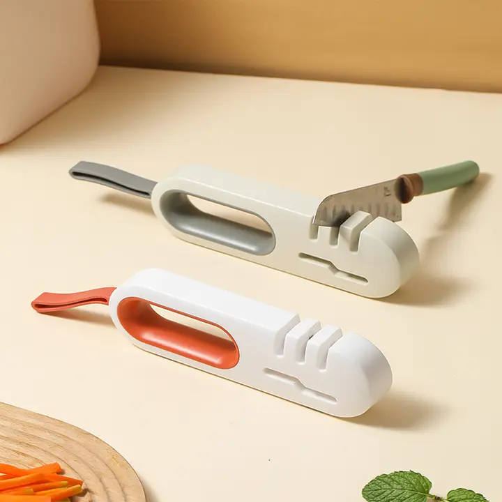 家庭用 まな板兼用 包丁研ぎ器【多機能・迅速刃研ぎ・ハサミ用研ぎ石付き】