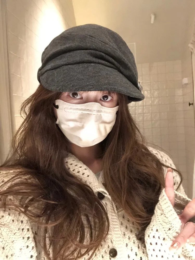 おばさん帽子はどう選ぶ？レトロなプリーツハンチングが通勤・秋の日常を彩る理由