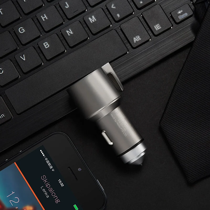 Jeffbona カーチャージャー 3-in-1：点煙器対応の急速充電器と安全機能の実用性