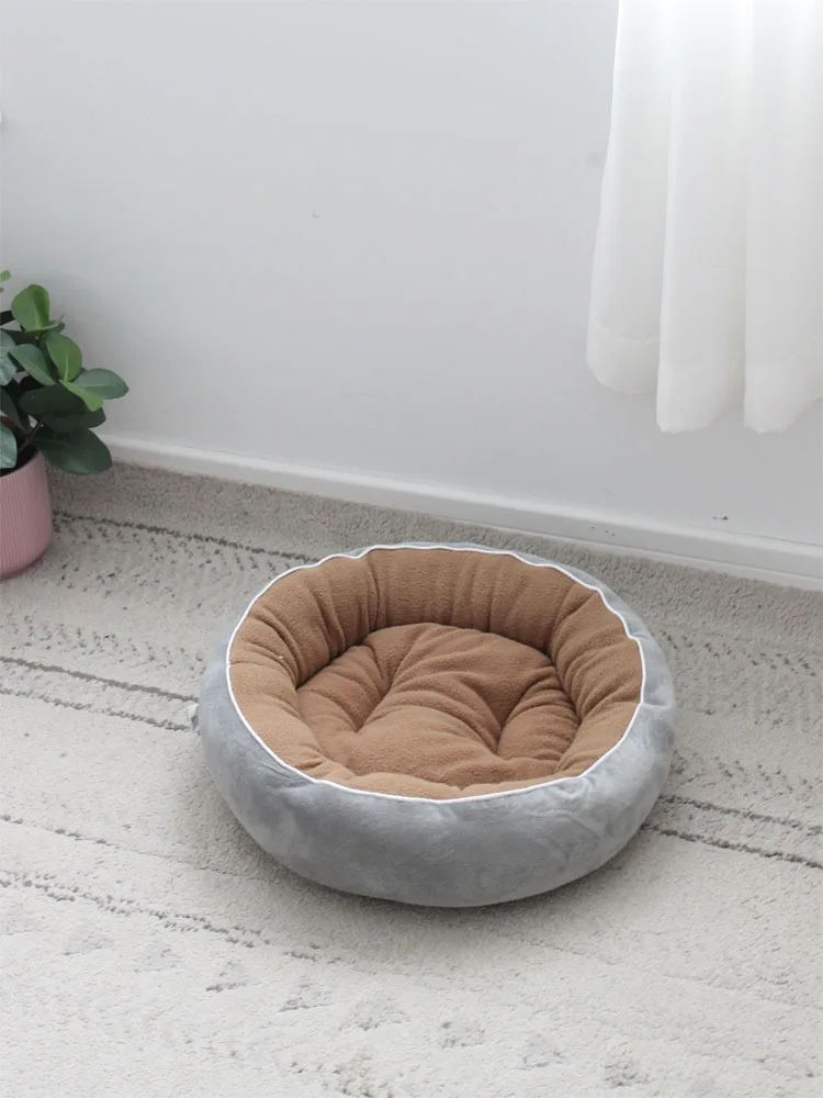 猫飼いが買ってよかったもの・悪かったもの正直に言う | 円形ペットベッドのサイズ選定と健康影響
