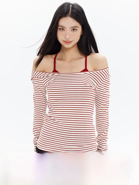 魅力的なデザイン！オフショルダー長袖Tシャツ【春用・スリムフィット・斜め肩】